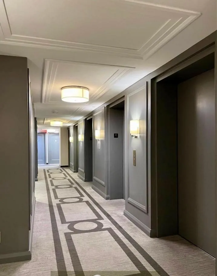 Elegant 2Br & 2Ba Retreat In Prime Yorkville, Downtown Toronto 0*,
